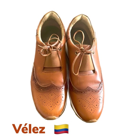 VÉLEZ, Genuine Leather, Made in Colombia Sneakers - Picture 1 of 7